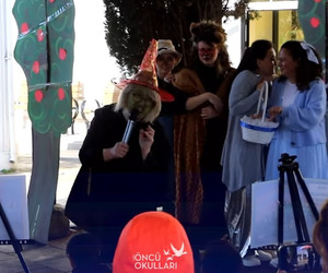 Oz Gününde Büyülü Bir Yolculuk: Öğrencilerimiz Oz Ülkesi'ne Adım Attı!
