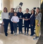Tübitak Lise ve Ortaokul Araştırma Projeleri Yarışması Bölge finallerine yükselen öğrencilerimiz için okulumuzda bir plaket takdim töreni düzenlendi. Okul yöneticilerimiz, bu anlamlı başarıya imza atan 
