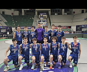 🏀 17-28 Mart tarihleri arasında düzenlenen okul sporları müsabakalarında lise basketbol takımımız 4. olmuştur! 🏆 Tüm emeği geçen sporcularımızı ve değerli öğretmenimiz Canberk Eren’i gönülden tebrik e