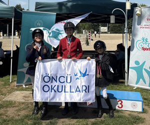 🎉 Kumsal Üyücü 🏆 Okul Sporları | Bursa 40 cm Minikler Kategorisi’nde 🥈 Bursa İkincisi olmuştur!  