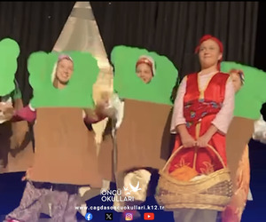 🎭 Masallar Antep’te sahneyle buluştu! 🌶️🌟 Kırmızı Başlıklı Kız, Külkedisi, Ağustos Böceği ve Karınca bu kez yöresel şiveyle konuştu, kültürümüzle harmanlandı, kahkahalarla dolu unutulmaz bir yolculuğ